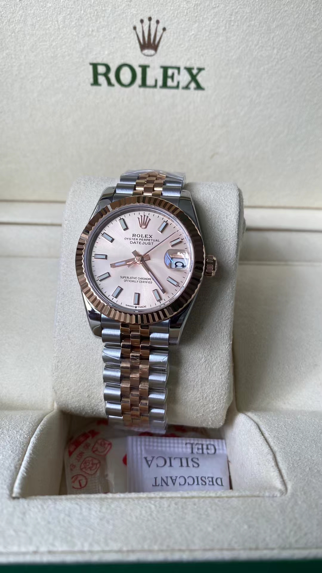 Rolex Datejust 41 mm Pink Dial m126331-0010 Men's Watch Replica in rolex box front view