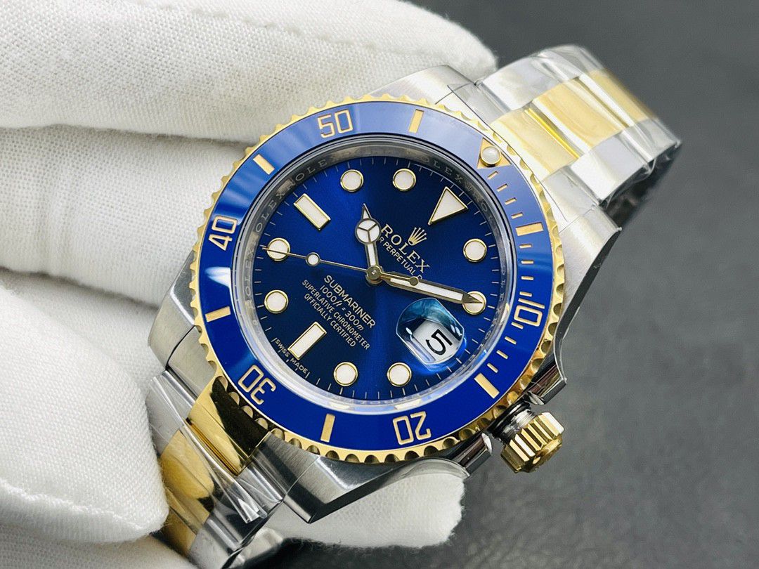 Rolex Submariner Blue Dial 40 MM 116613LB-0003 Men's Watch Replica in hand front view