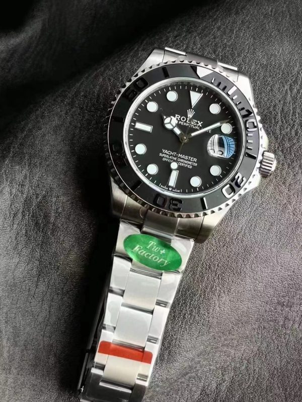 Rolex Sea-Dweller 41mm Black Dial and strap view