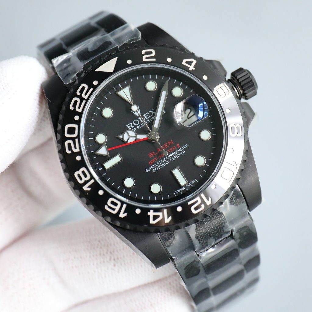 Rolex DiW NTPT Carbon Replica 45° front view on hand