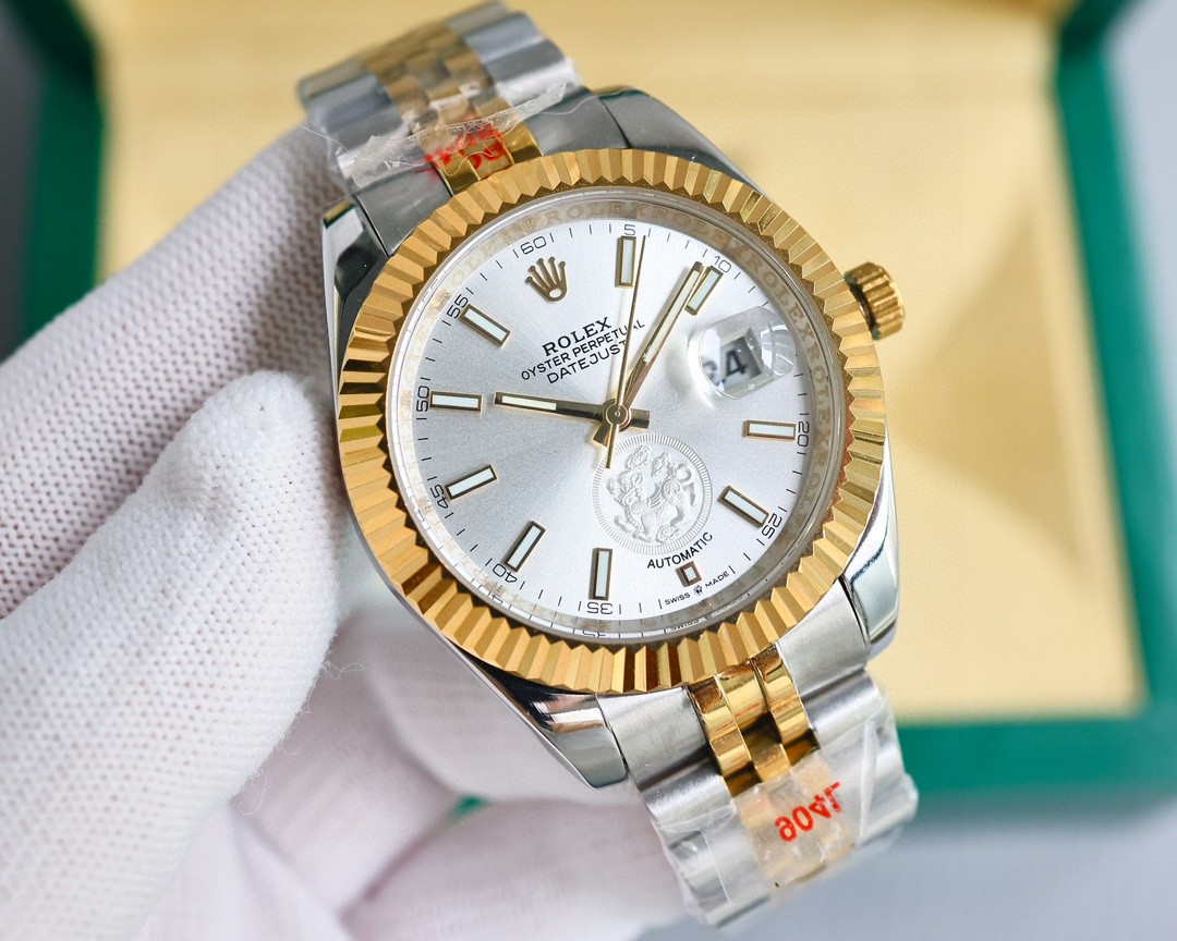 Rolex Datejust 41 mm White Gold dial 126303-0002 Special Edition Replica Watch in hand front view